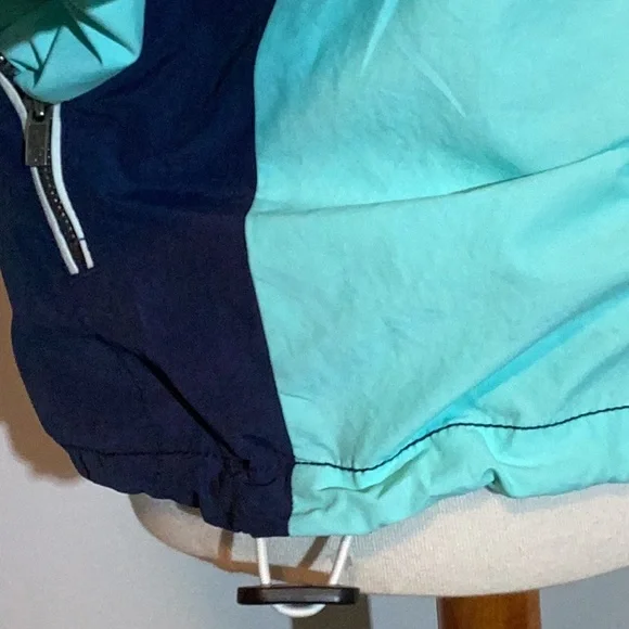 Penguin by Munsingwear windbreaker jacket,Small, zipper pockets,Velcro close,Sm - Picture 7 of 16